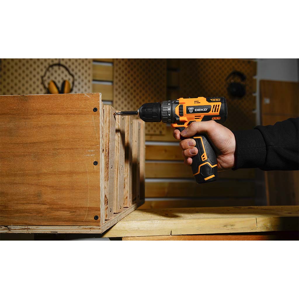 Taladro Atornillador 10mm 12V C/Batería 1.5Ah y Carg. DKCD12XL01-H5 Deko